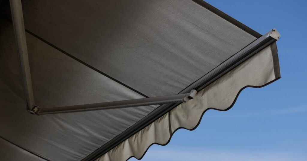 Maximizing Energy Savings with Residential Awnings